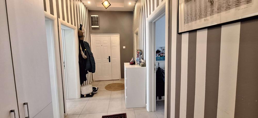 Slika 9 - Gundulićeva, Četvorosoban stan na prodaju, 73m2, 285.000€