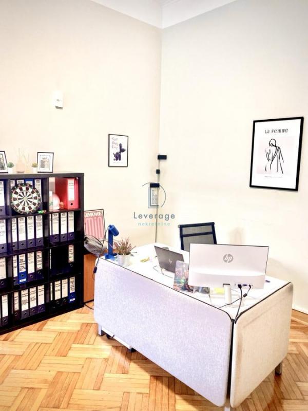 Slika 4 - Cara Uroša,  Lokal za izdavanje, 250m2, 2.000€