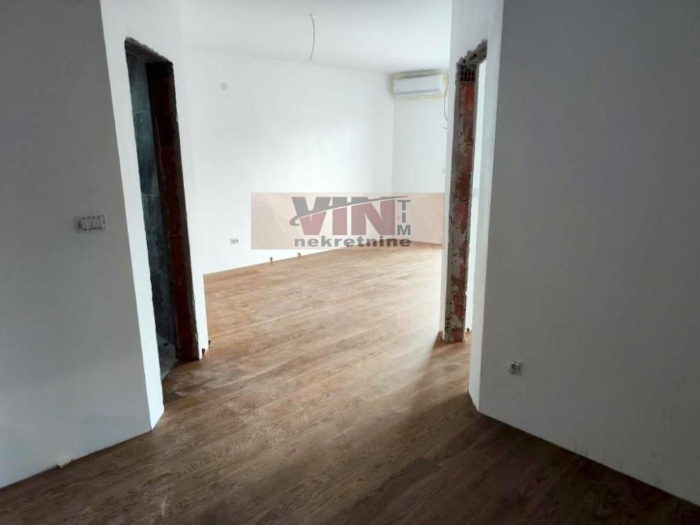 Slika 1 - ZIVKA DAVIDOVICA, Trosoban stan na prodaju, 61m2, 165.000€