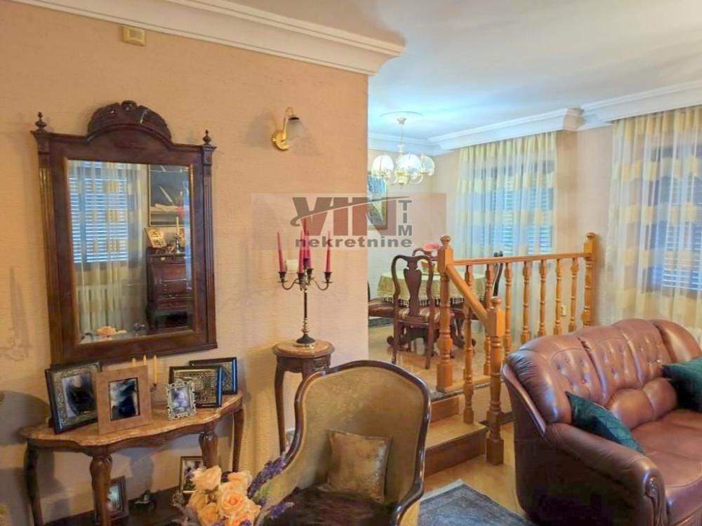 Slika 10 - MLADENA STOJANOVICA,  Kuća na prodaju, 415m2, 1.900.000€