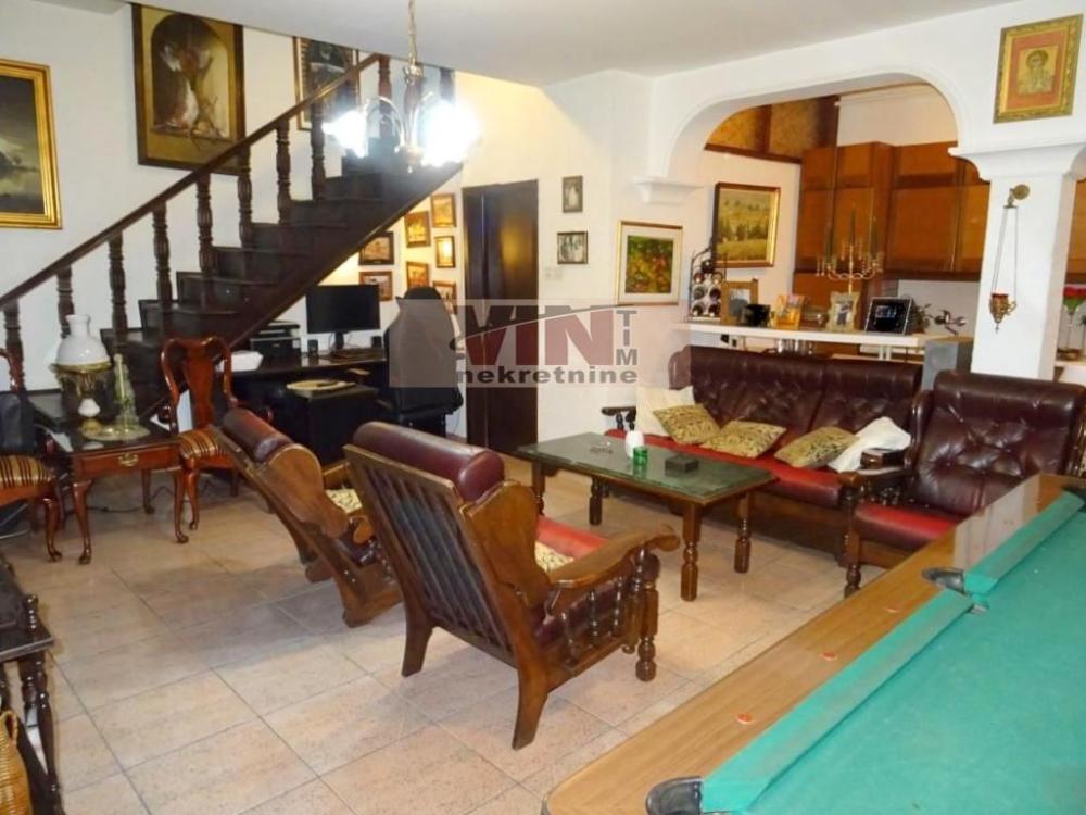 Slika 5 - MLADENA STOJANOVICA,  Kuća na prodaju, 415m2, 1.900.000€