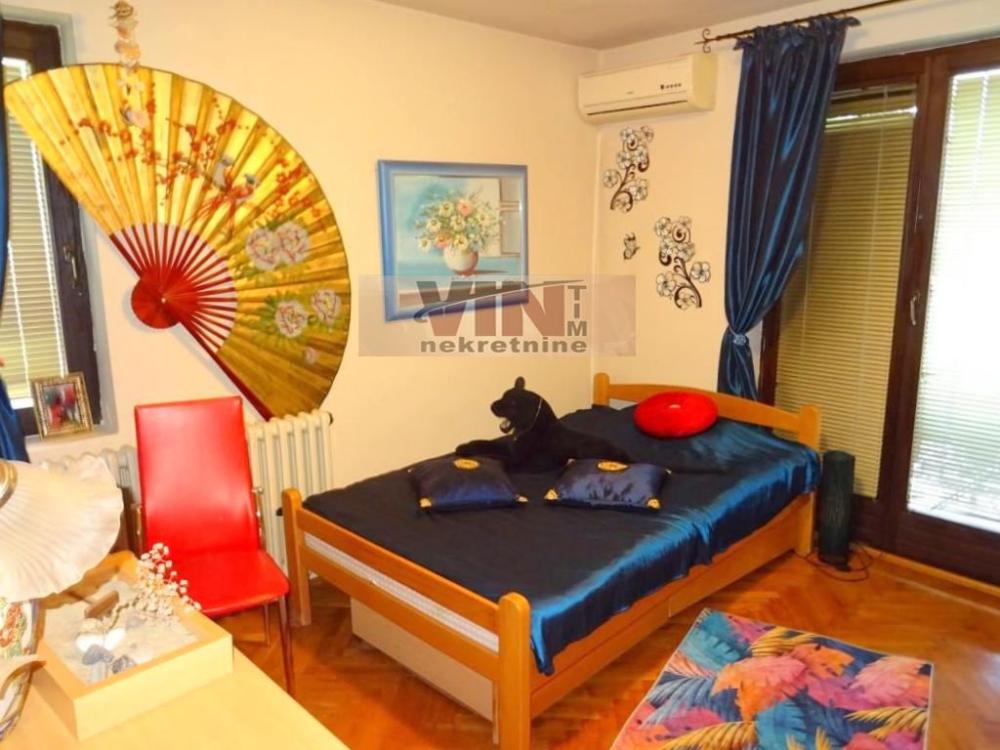 Slika 7 - MLADENA STOJANOVICA,  Kuća na prodaju, 415m2, 1.900.000€