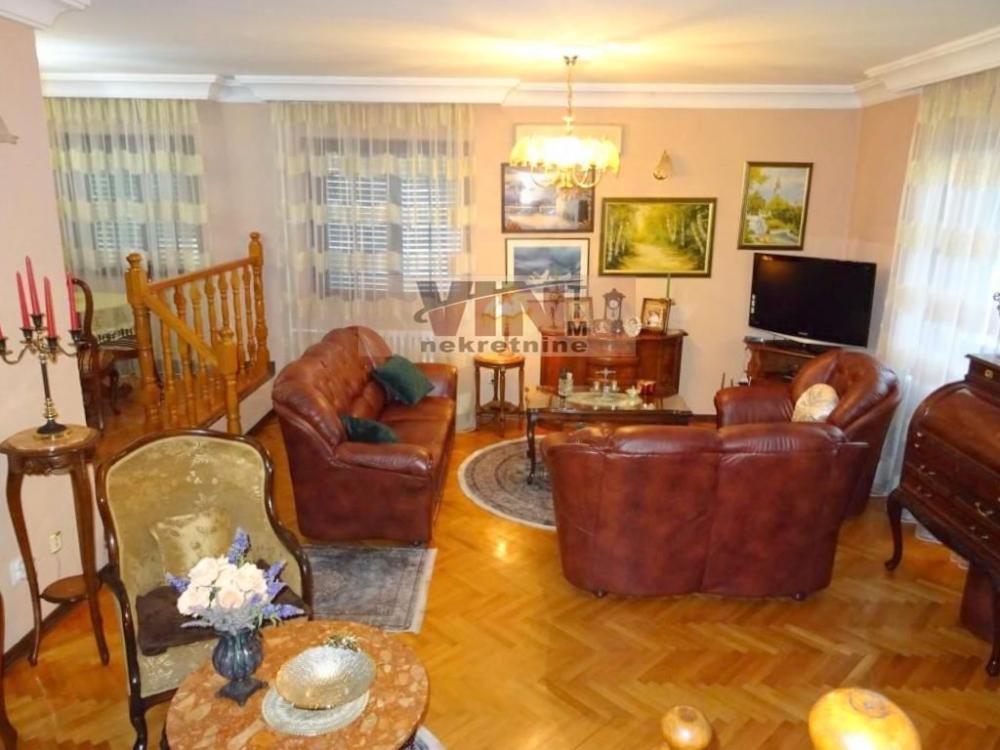 Glavna slika -MLADENA STOJANOVICA,  Kuća na prodaju, 415m2, 1.900.000€