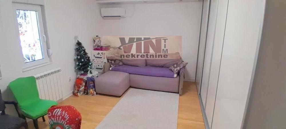 Slika 1 - ARILJSKA, Trosoban stan na prodaju, 63m2, 195.000€