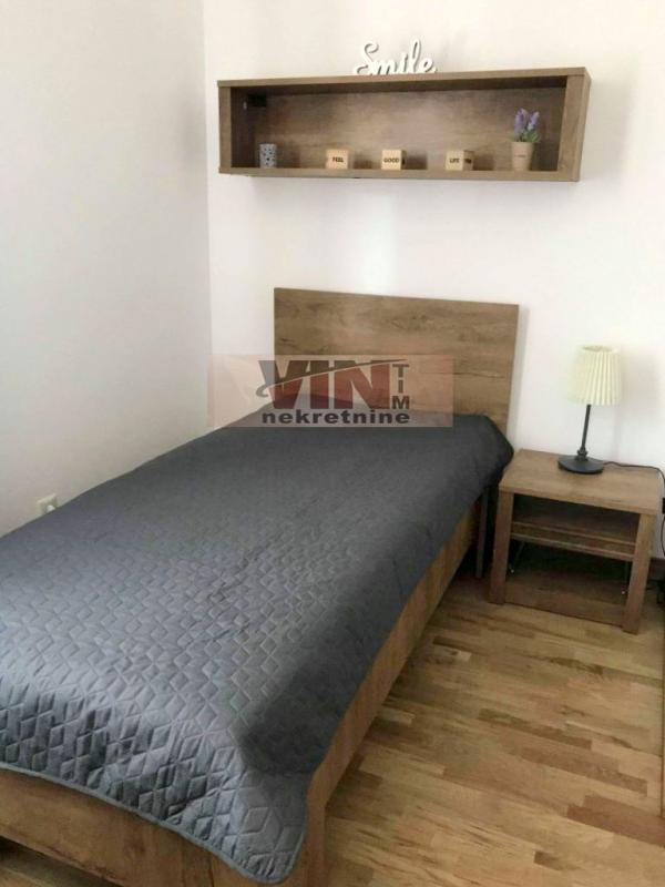 Slika 11 - BULEVAR REVOLUCIJE,  Lokal na prodaju, 418m2, 1.000.000€