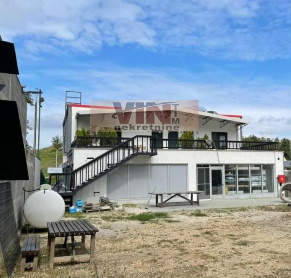 Slika 1 - BULEVAR REVOLUCIJE,  Lokal na prodaju, 418m2, 1.000.000€