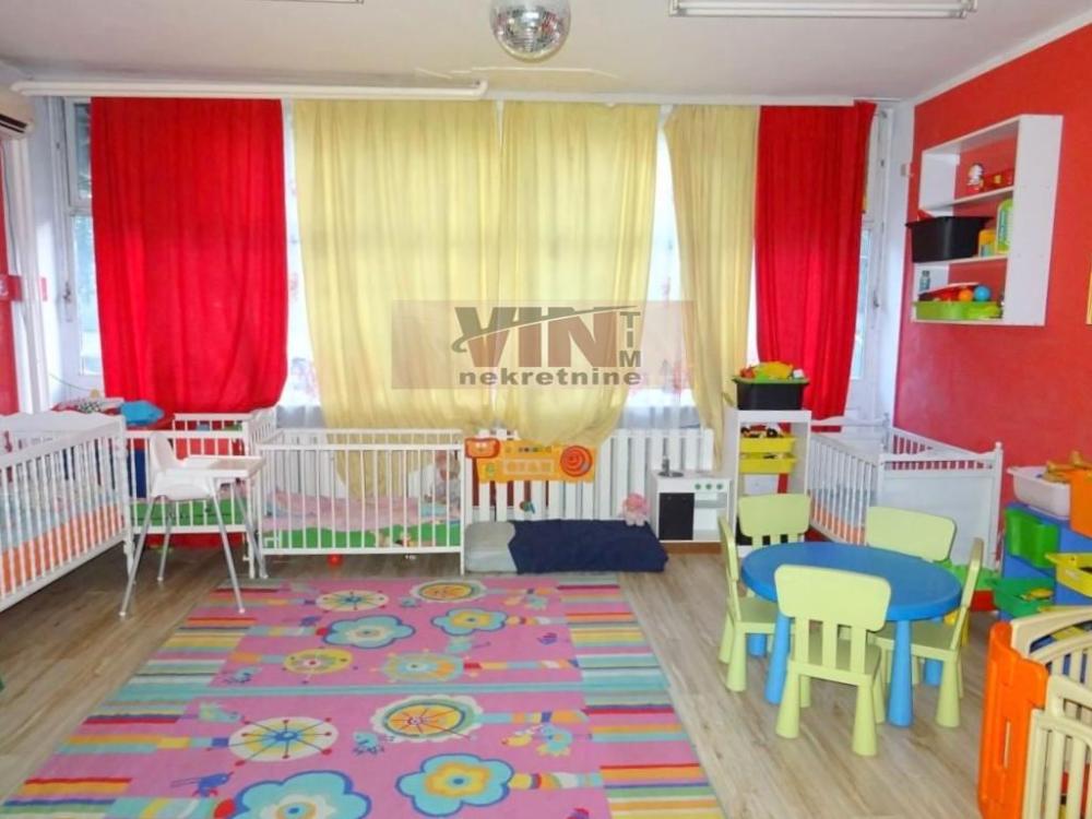 Slika 8 - NEHRUOVA,  Lokal na prodaju, 77m2, 142.000€