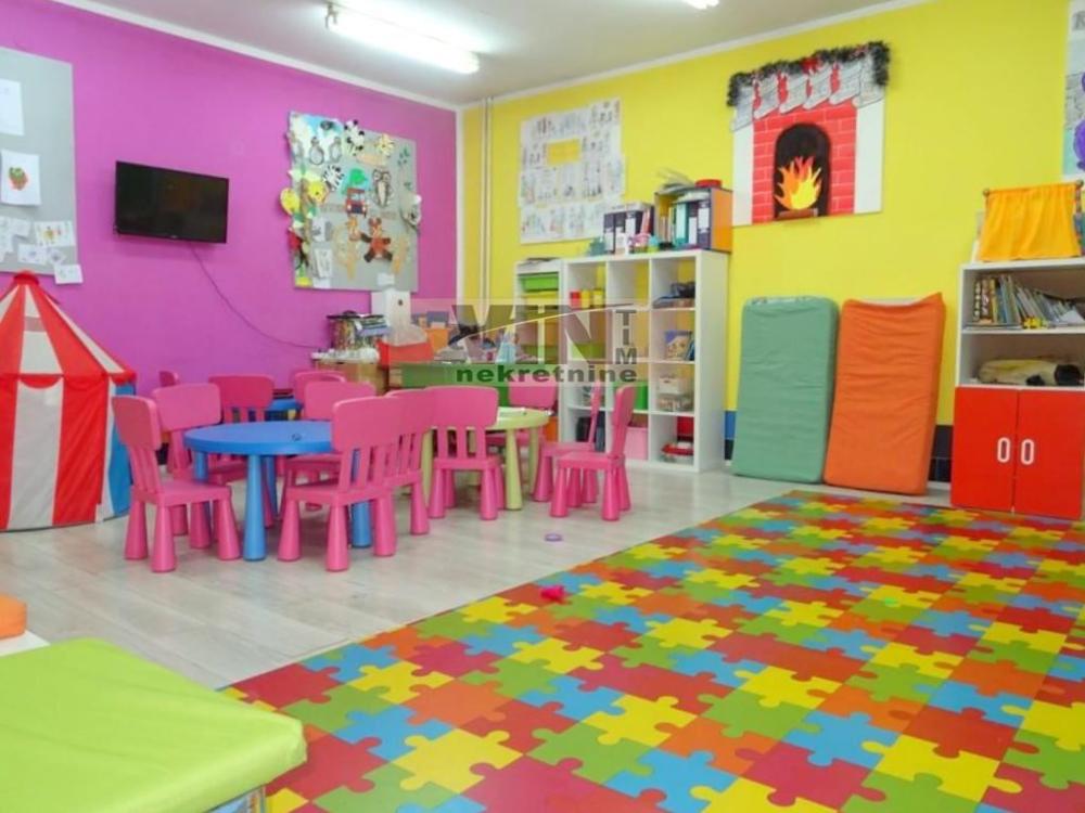 Slika 10 - NEHRUOVA,  Lokal na prodaju, 77m2, 142.000€