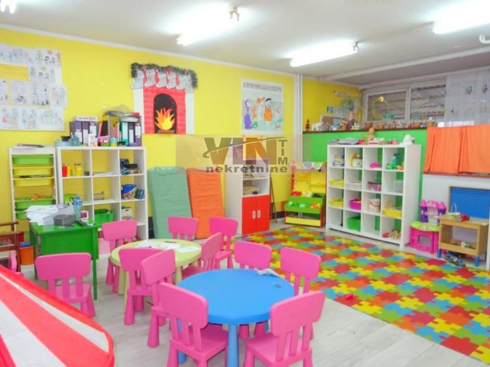 Slika 1 - NEHRUOVA,  Lokal na prodaju, 77m2, 142.000€