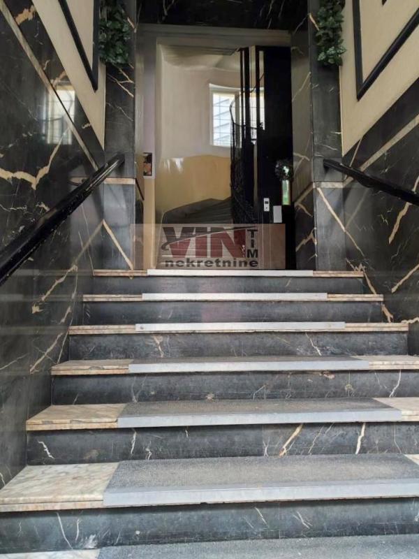 Glavna slika -JUG BOGDANOVA, Četvorosoban stan na prodaju, 110m2, 279.000€