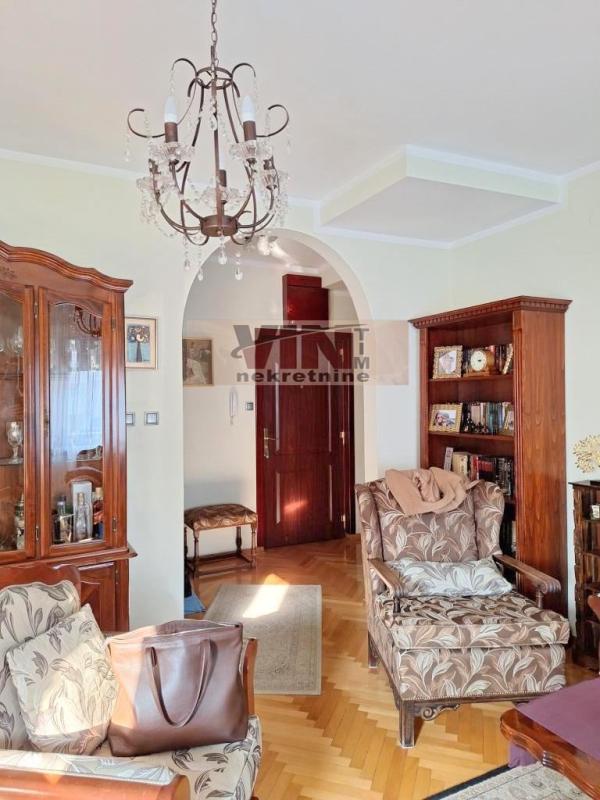 Slika 1 - KAJMAKCALANSKA, Četvorosoban stan na prodaju, 100m2, 380.000€