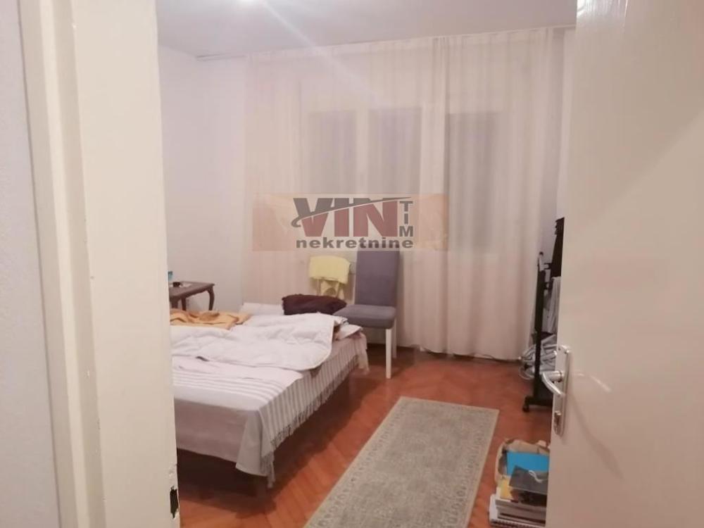 Slika 2 - SANSKA, Četvorosoban stan na prodaju, 83m2, 215.000€