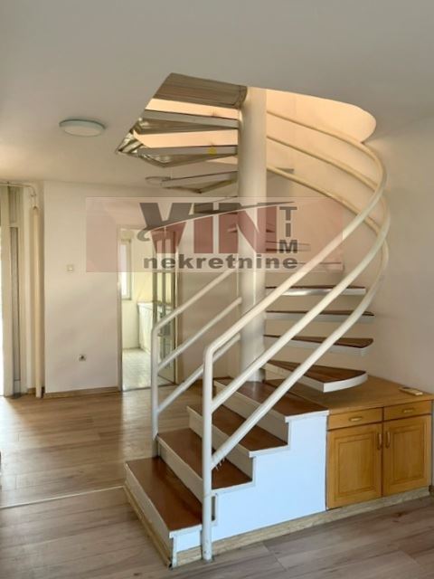 Slika 4 - LICKA, Trosoban stan na prodaju, 76m2, 185.000€