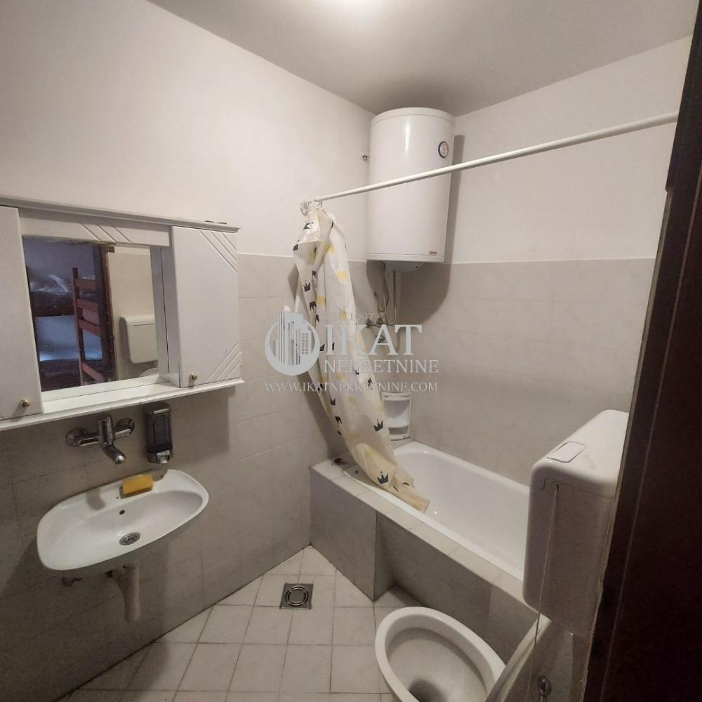 Slika 11 - Svetog Nikole,  Kuća na prodaju, 596m2, 750.000€