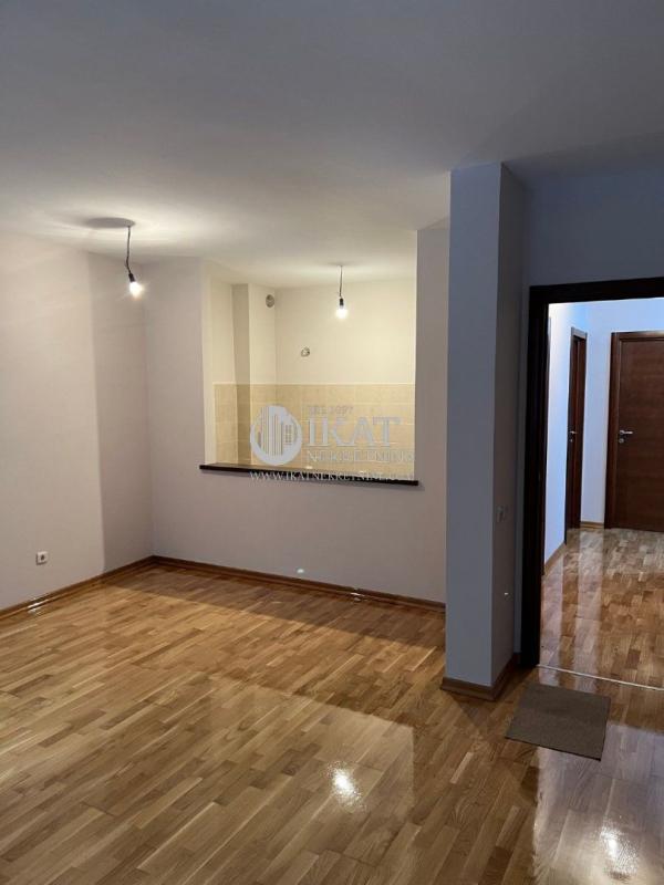 Slika 2 - Dvoiposoban stan na prodaju, 81m2, 223.000€