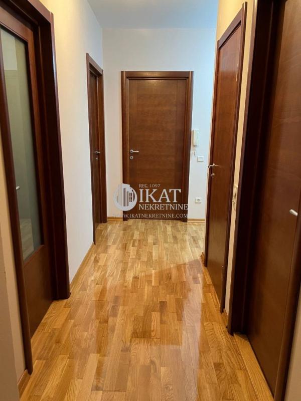 Slika 8 - Dvoiposoban stan na prodaju, 81m2, 223.000€