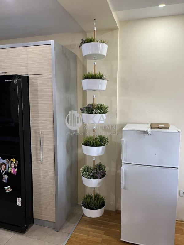 Slika 8 - Đevđelijska, Četvorosoban stan na prodaju, 160m2, 380.000€