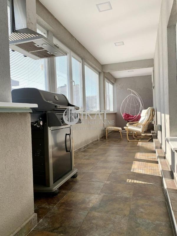 Slika 11 - Đevđelijska, Četvorosoban stan na prodaju, 160m2, 380.000€