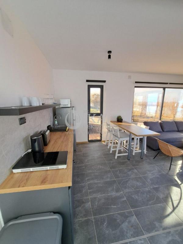 Glavna slika - Kuća na prodaju, 90m2, 385.000€