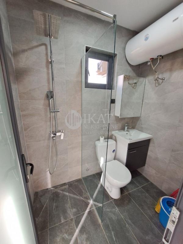 Slika 3 -  Kuća na prodaju, 90m2, 385.000€