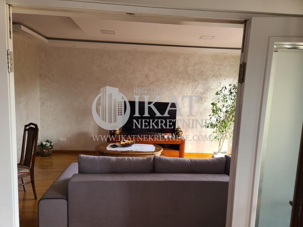 Slika 1 - Četvorosoban stan na prodaju, 102m2, 390.000€