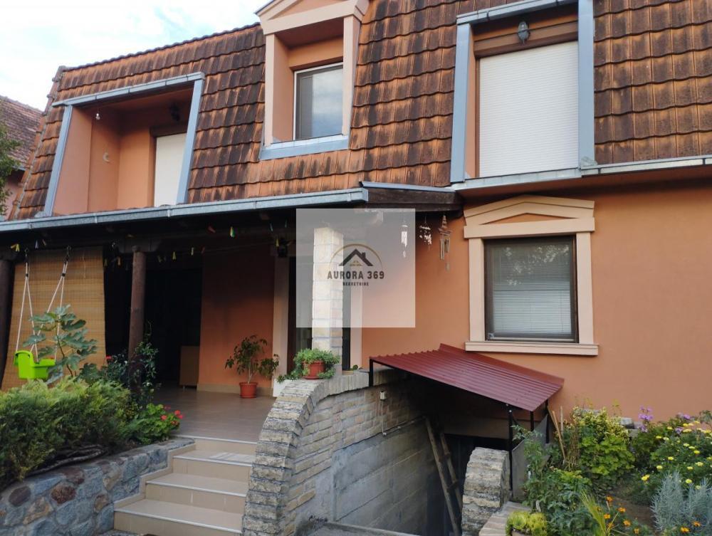 Glavna slika - Kuća na prodaju, 240m2, 406.850€