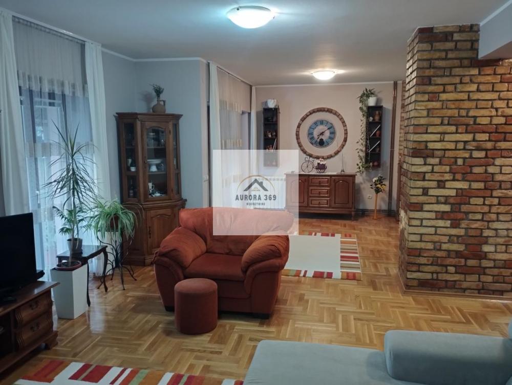 Slika 7 -  Kuća na prodaju, 240m2, 406.850€