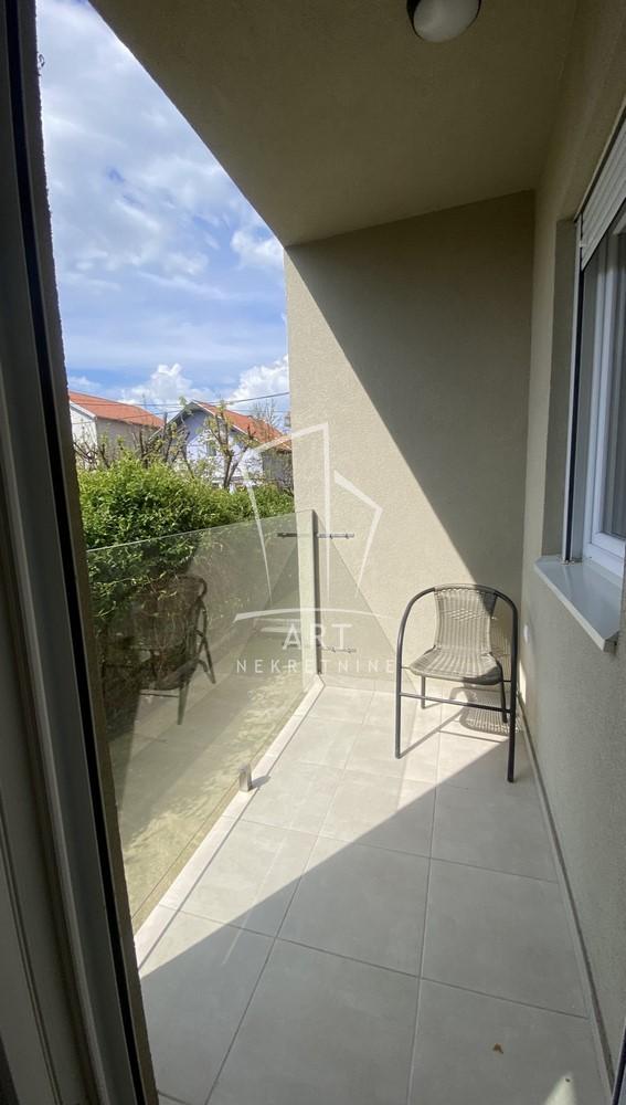 Slika 6 - Inđijska, Dvosoban stan za izdavanje, 45m2, 550€