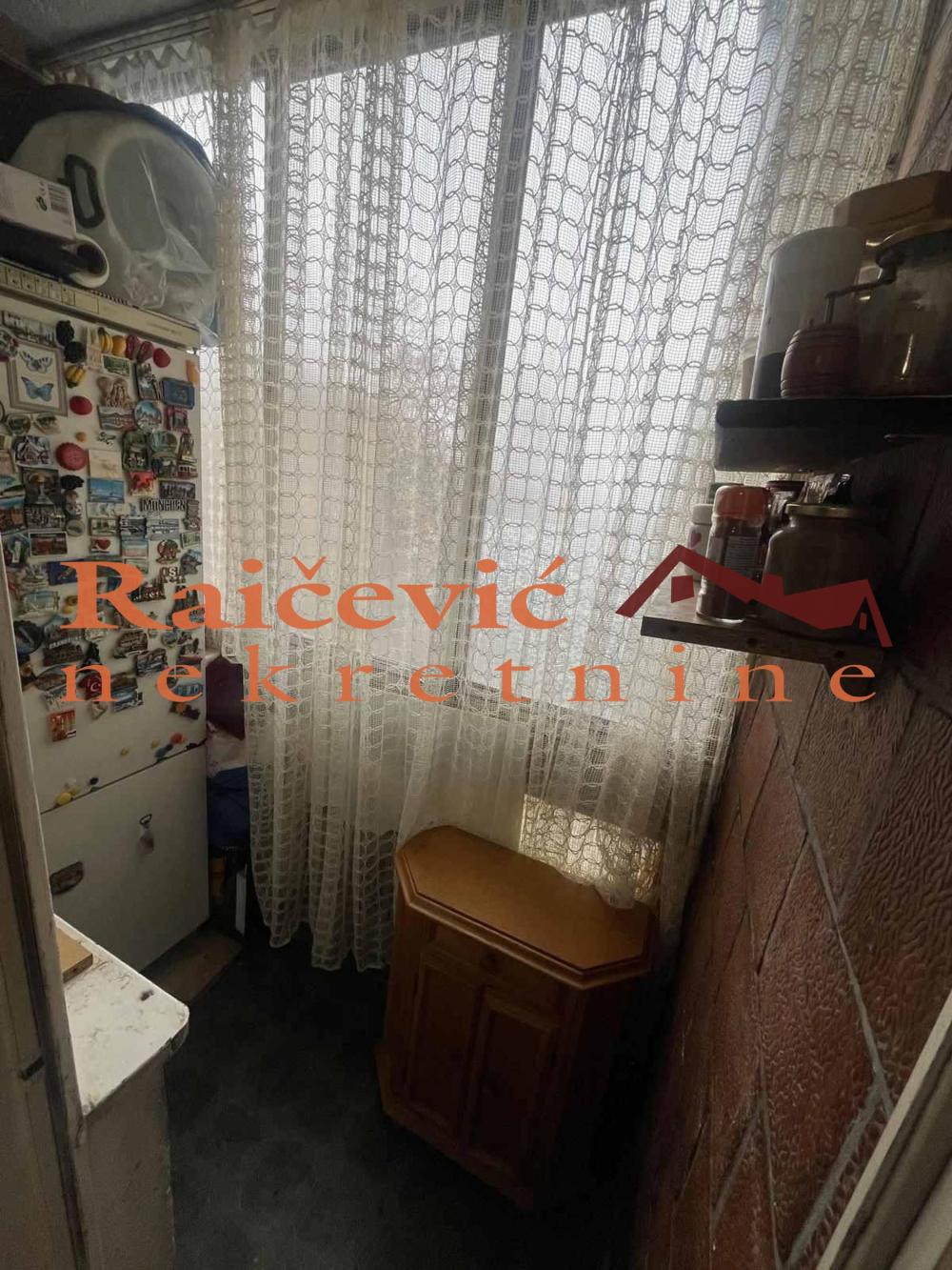 Slika 9 - Salvadora Aljendea, Trosoban stan na prodaju, 66m2, 157.000€