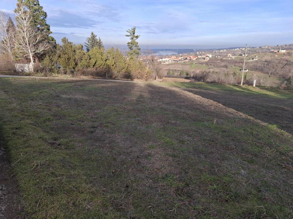 Slika 2 -  Plac na prodaju, Ledinci, , 89.900€