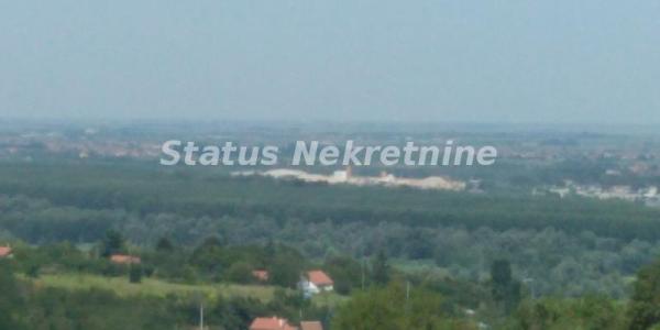 Slika 3 -  Plac na prodaju, Ledinci, , 393.400€