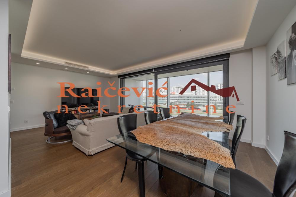 Slika 5 - Jurija Gagarina, Trosoban stan na prodaju, 99m2, 410.000€