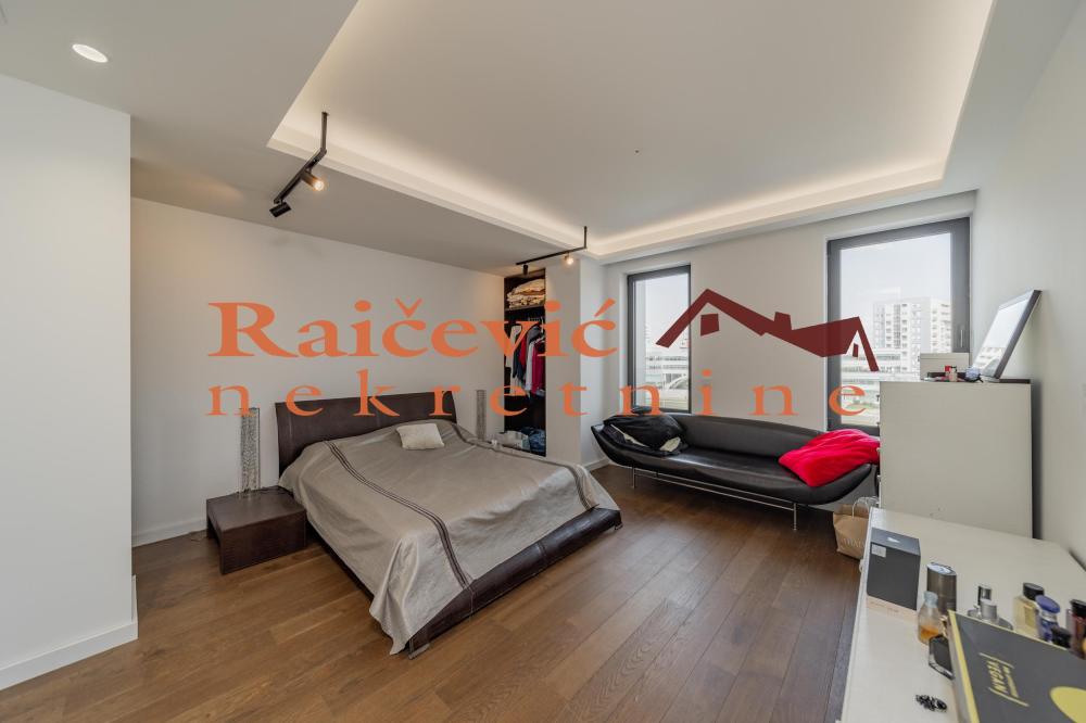 Slika 11 - Jurija Gagarina, Trosoban stan na prodaju, 99m2, 410.000€