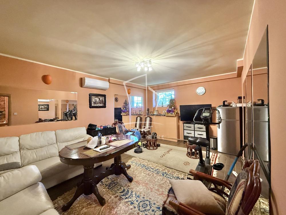 Slika 6 - Moštanička,  Kuća na prodaju, 181m2, 390.000€