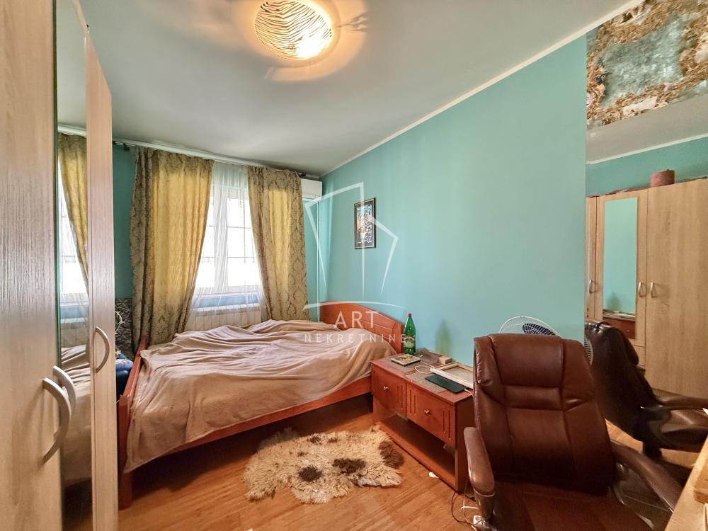 Slika 8 - Moštanička,  Kuća na prodaju, 181m2, 390.000€