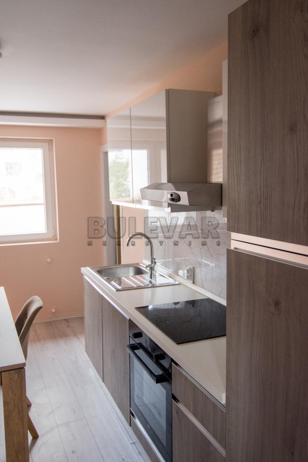 Slika 7 - Nade Tomić, Dvosoban stan za izdavanje, 47m2, 490€