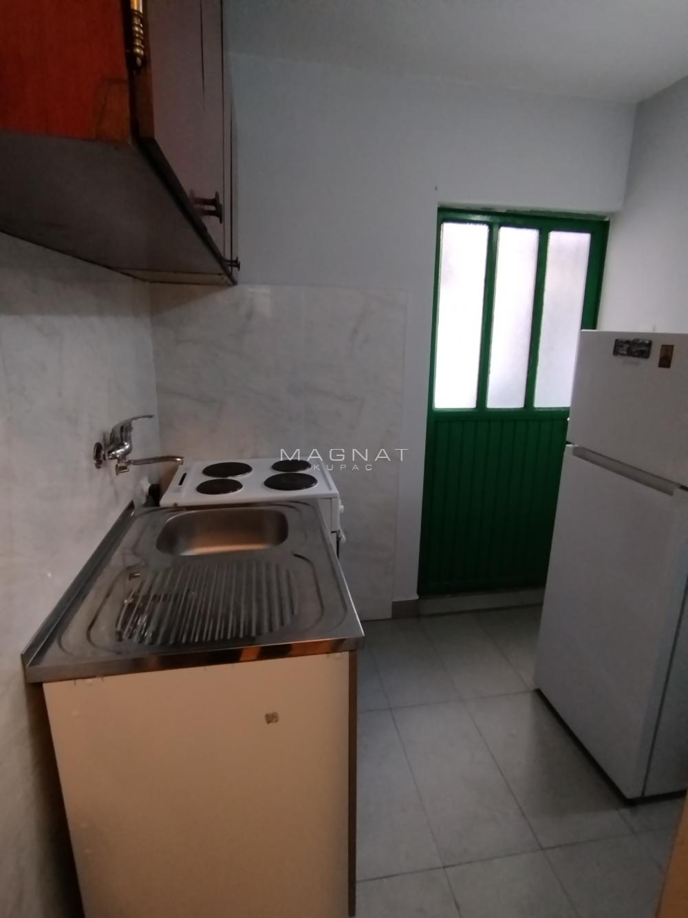 Slika 6 - Bulevar despota Stefana, Jednosoban stan za izdavanje, 30m2, 500€