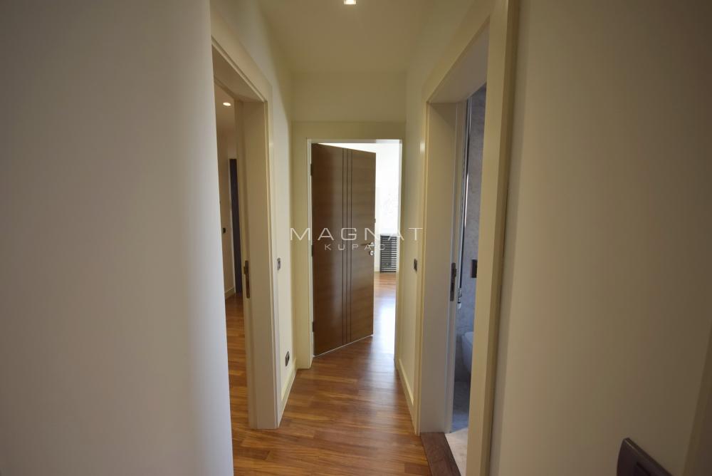 Slika 5 - Tuniska, Četvorosoban stan na prodaju, 148m2, 460.000€