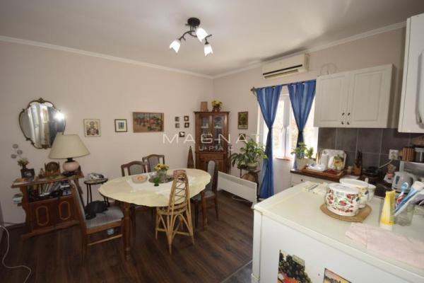 Slika 9 - Donska,  Kuća na prodaju, 130m2, 440.000€