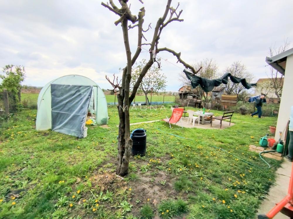 Slika 3 - Nebojše Popovića,  Kuća na prodaju, 108m2, 91.800€