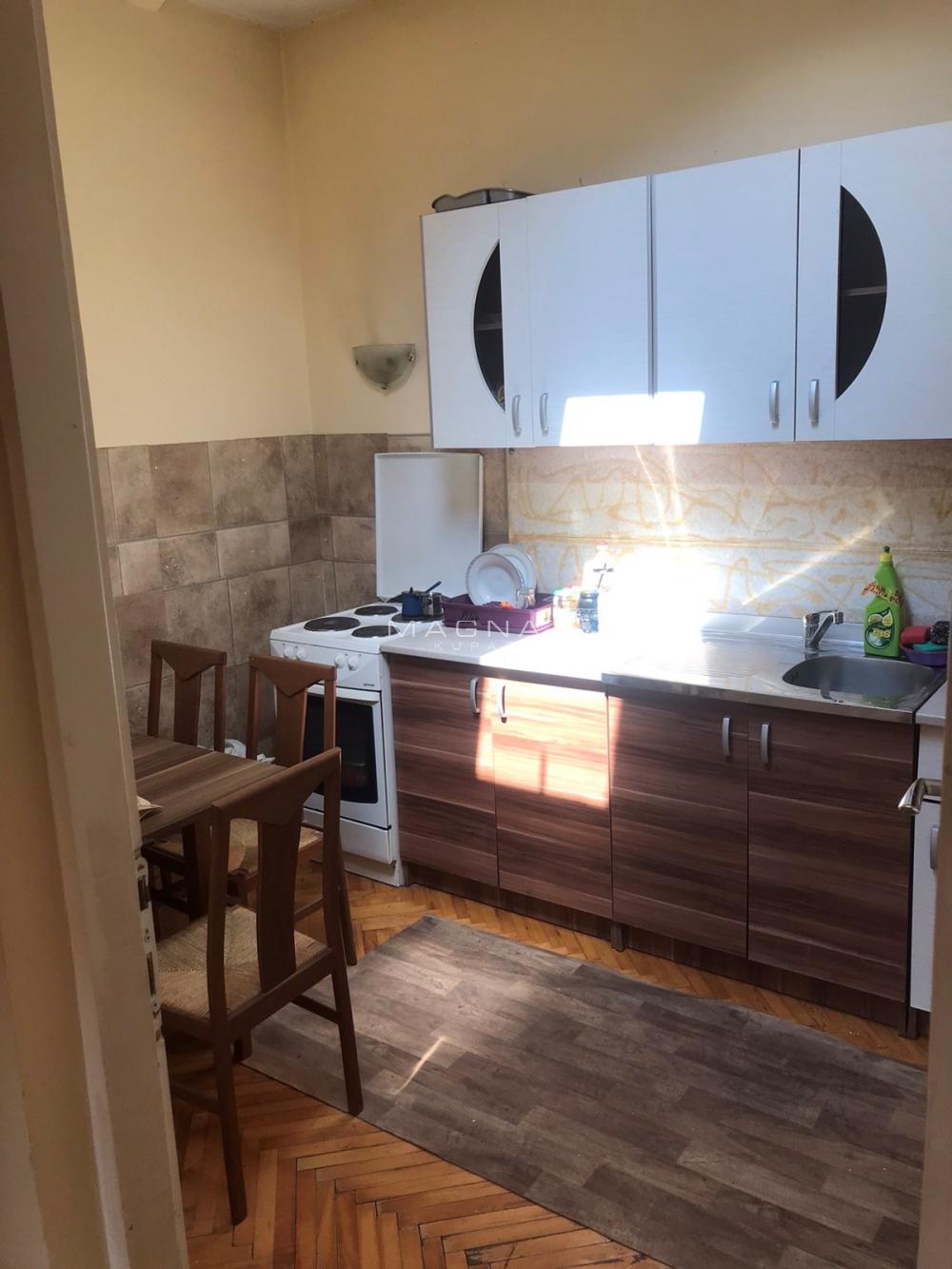 Slika 4 - Hanibala Lucića, Petosoban stan na prodaju, 104m2, 149.000€