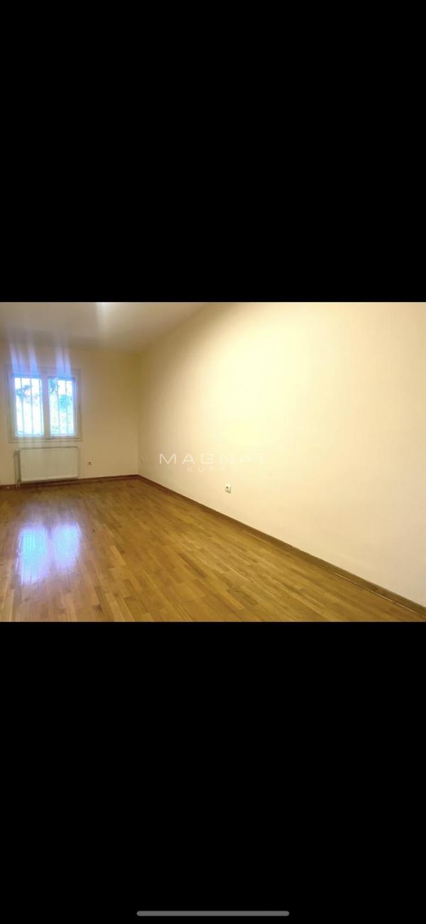 Slika 8 - Sime Šolaje,  Kuća na prodaju, 161m2, 350.000€