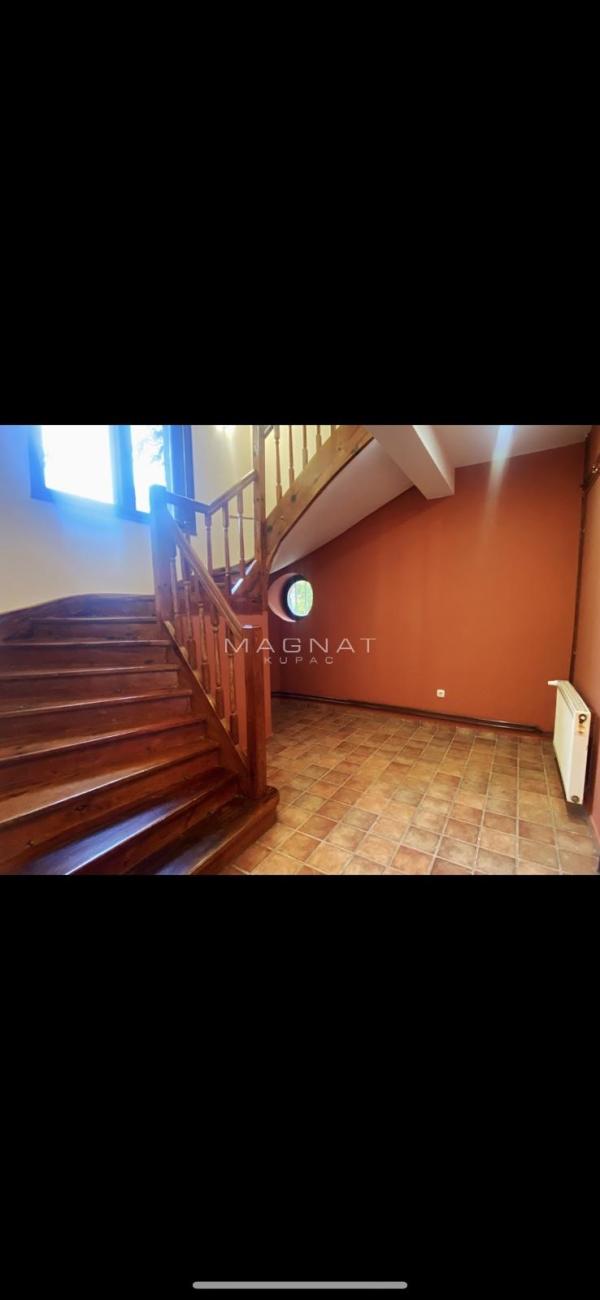 Slika 4 - Sime Šolaje,  Kuća na prodaju, 161m2, 350.000€