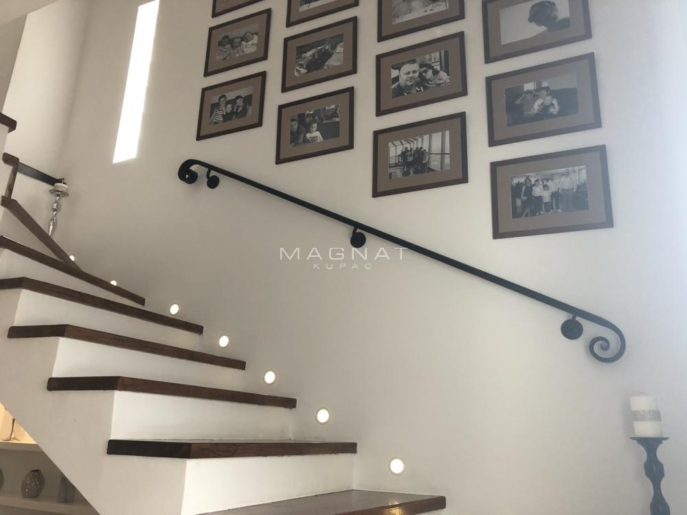 Slika 3 - Banatska, Petosoban stan na prodaju, 106m2, 310.000€