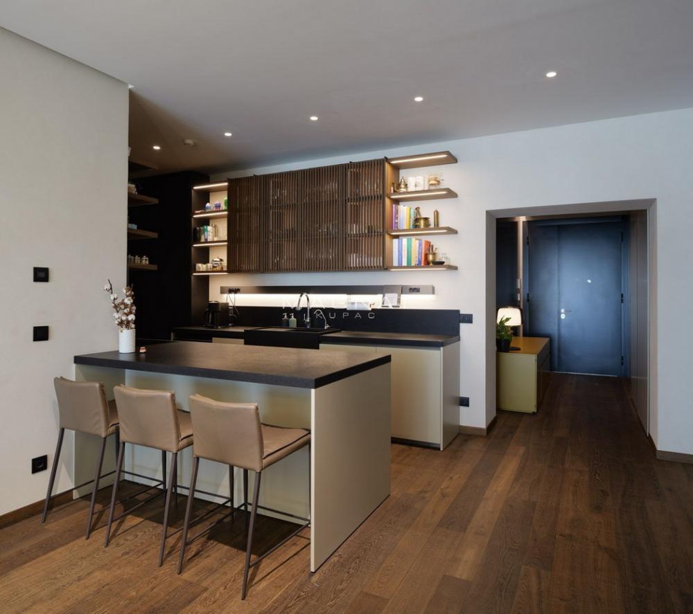 Slika 4 - Neznanog Junaka, Četvorosoban stan na prodaju, 235m2, 1.600.000€