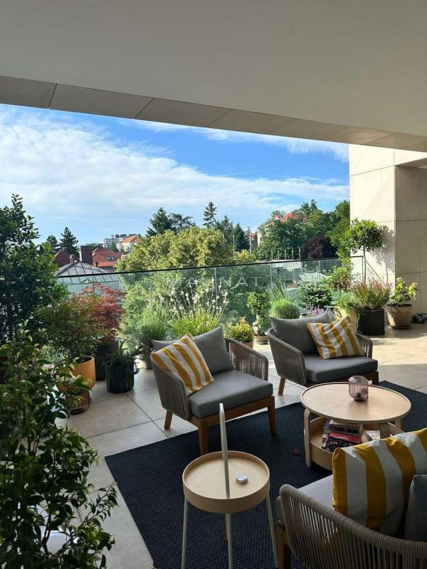 Slika 8 - Neznanog Junaka, Četvorosoban stan na prodaju, 235m2, 1.600.000€