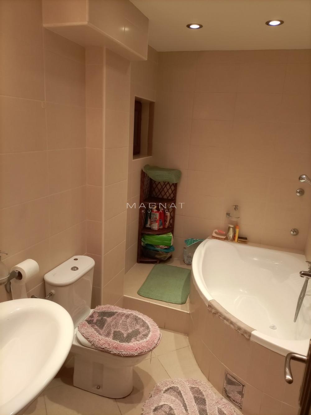 Slika 8 - Porodice Zastavniković,  Kuća na prodaju, 400m2, 315.000€