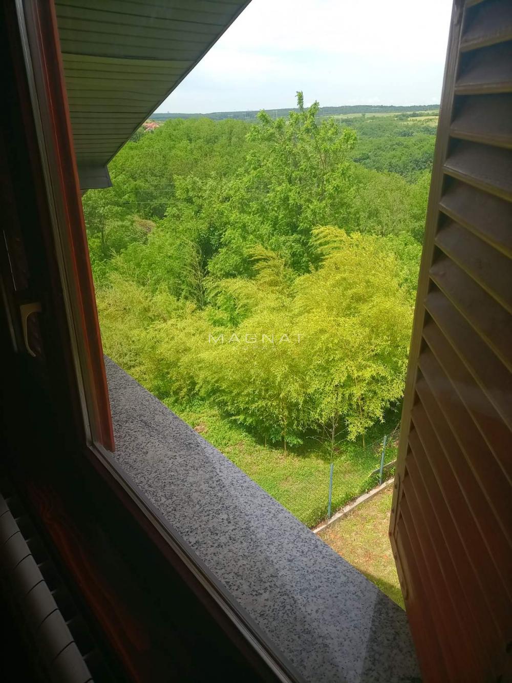 Slika 3 - Porodice Zastavniković,  Kuća na prodaju, 400m2, 315.000€