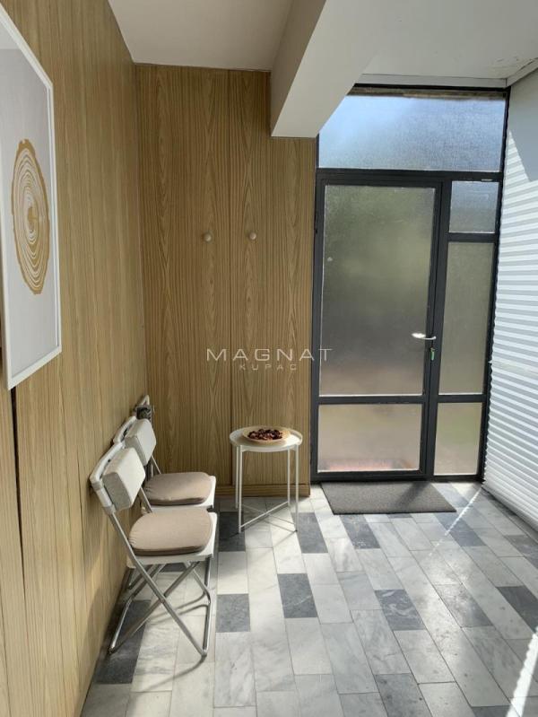 Slika 9 - Bore Petrovića,  Kuća na prodaju, 350m2, 270.000€