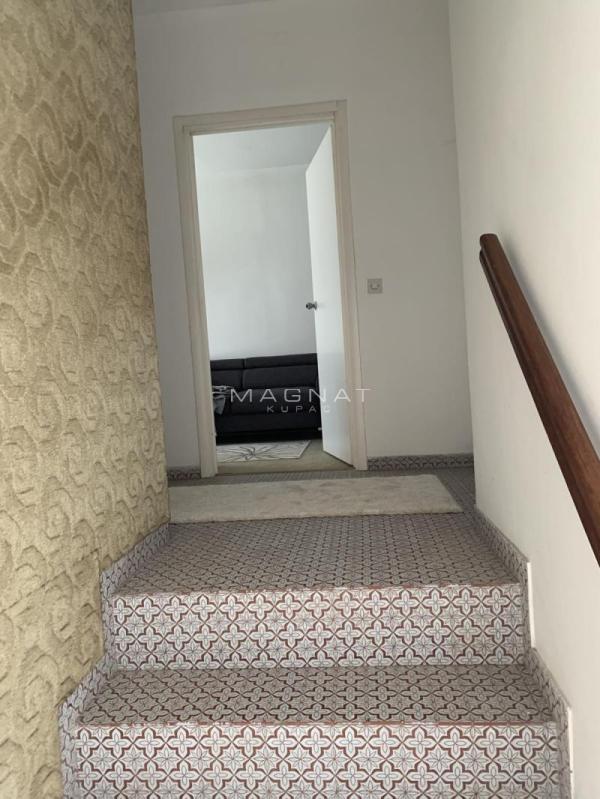 Slika 8 - Bore Petrovića,  Kuća na prodaju, 350m2, 270.000€